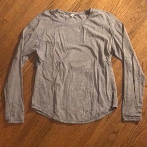 Lululemon long sleeve shirt